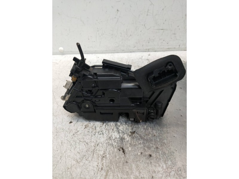 Recambio de motor cierre centralizado trasero derecho para seat leon (5f1) referencia OEM IAM 5K4839016Q  5P RANCHERA