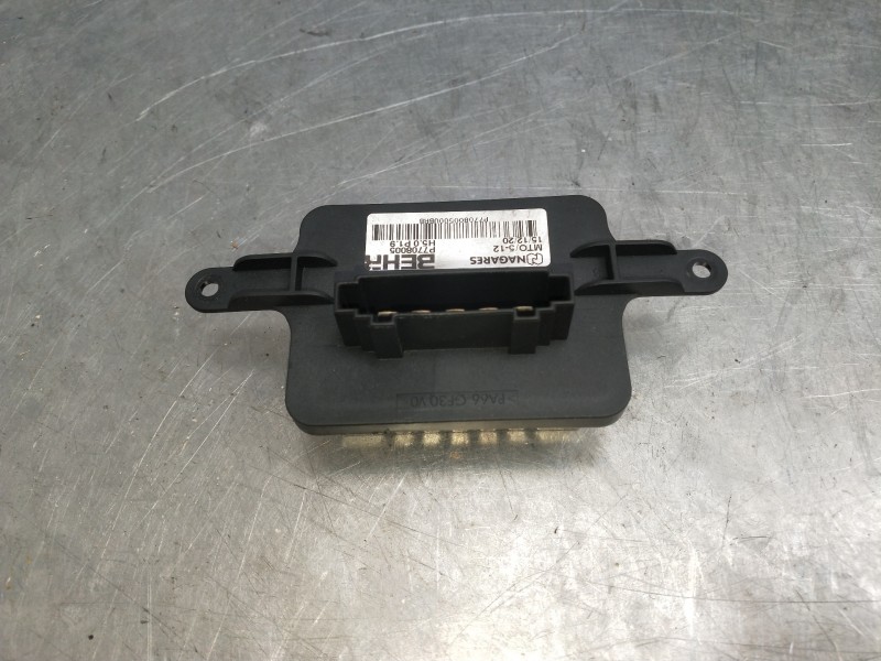 Recambio de resistencia calefaccion para peugeot 5008 referencia OEM IAM P7708005 P7700800500 