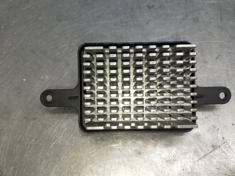 Recambio de resistencia calefaccion para peugeot 5008 referencia OEM IAM P7708005 P7700800500 