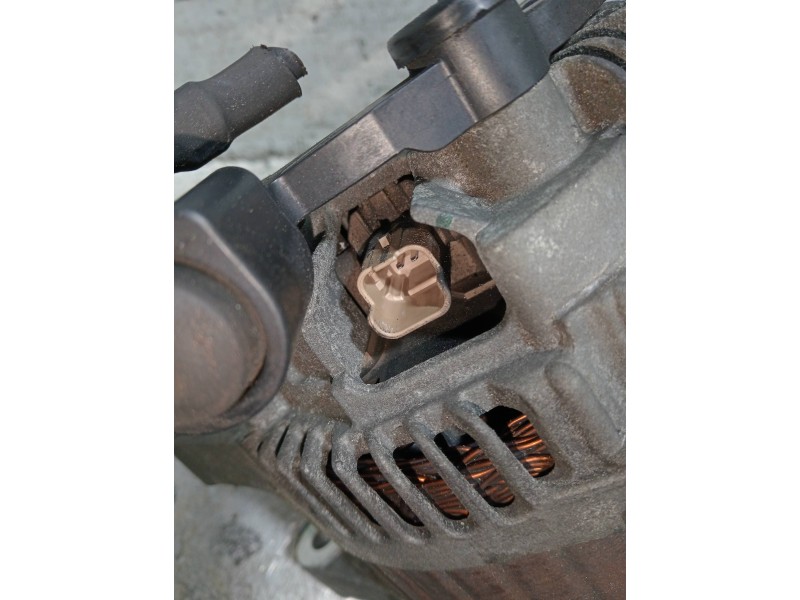 Recambio de alternador para peugeot 407 sw referencia OEM IAM 9654752880 A004TJ0084C 