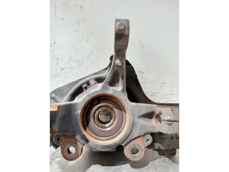 Recambio de mangueta delantera derecha para opel combo d referencia OEM IAM   