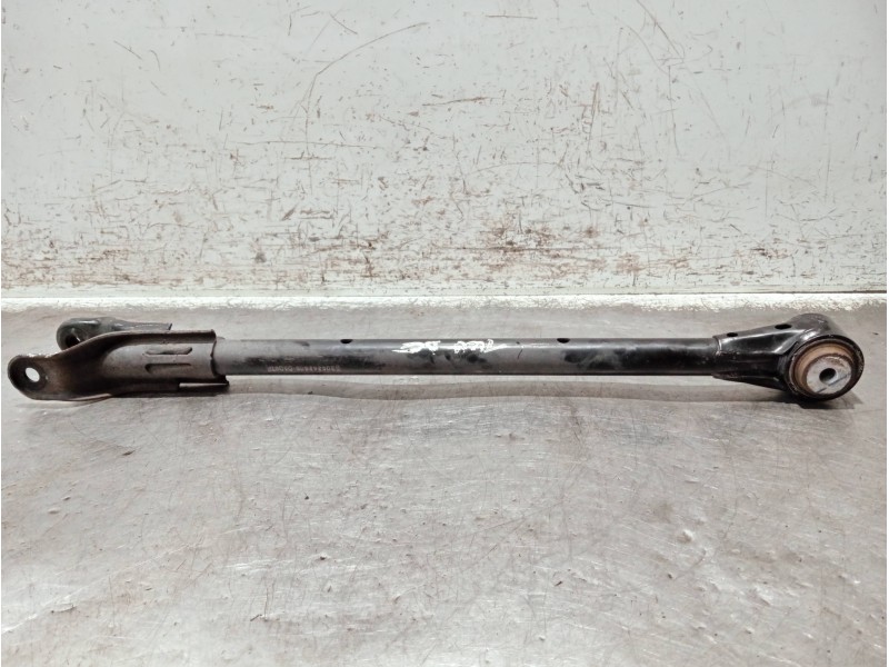 Recambio de tirante trasero derecho para opel combo d referencia OEM IAM 520526250E  