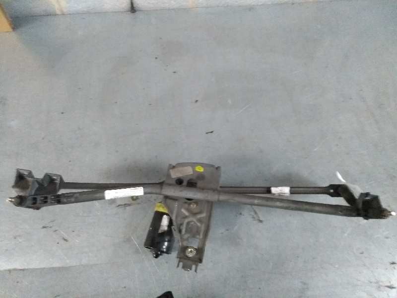 Recambio de motor limpia delantero para audi 100 berlina (c4) 2.6 v6 cat (abc) referencia OEM IAM 0390241330 4A1955113C 