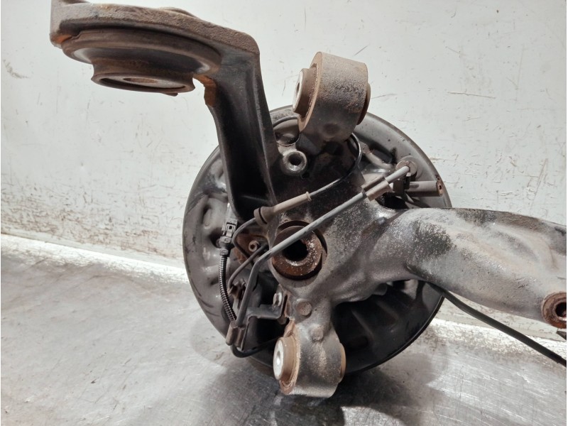 Recambio de mangueta delantera derecha para opel combo d referencia OEM IAM 51908759  