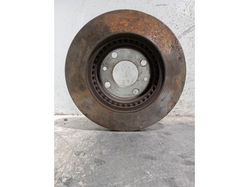 Recambio de disco freno delantero para renault clio ii fase ii (b/cb0) referencia OEM IAM   