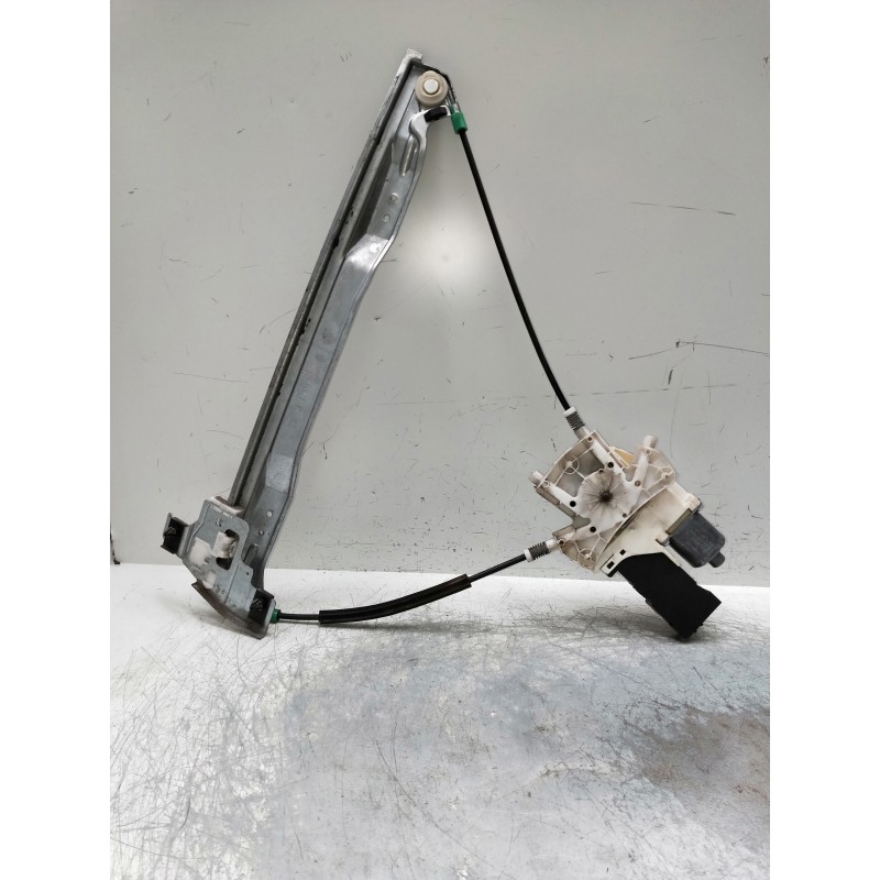 Recambio de elevalunas delantero derecho para peugeot 407 sw referencia OEM IAM 9663036580  5P