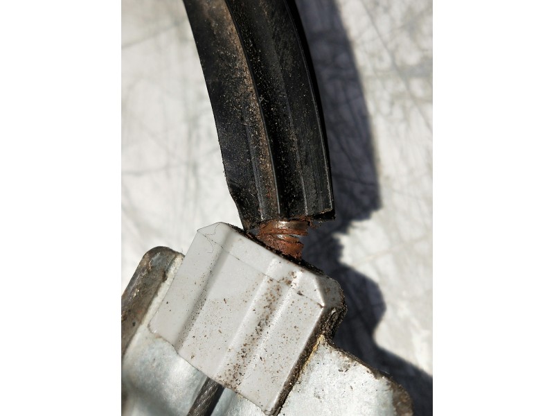 Recambio de elevalunas delantero izquierdo para renault megane ii coupe/cabrio referencia OEM IAM 400874A OJO VER FOTOS 2P