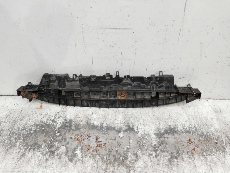 Recambio de travesaño inferior para citroen c4 cactus bluehdi 100 referencia OEM IAM 9801739780  