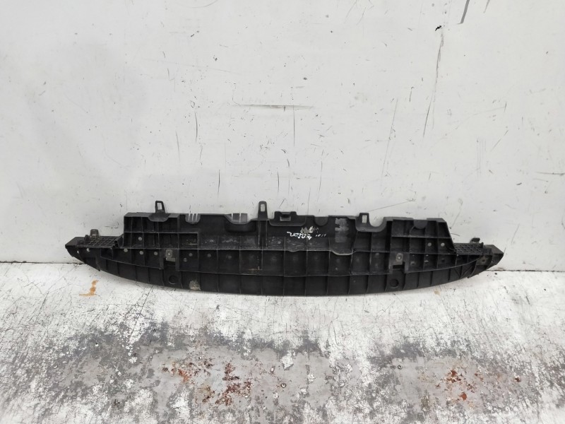 Recambio de travesaño inferior para citroen c4 cactus bluehdi 100 referencia OEM IAM 9801739780  