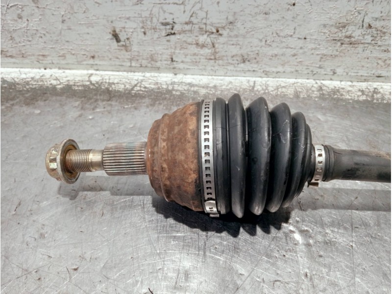 Recambio de transmision delantera izquierda para skoda octavia combi (1u5) referencia OEM IAM 1J0407301BA  