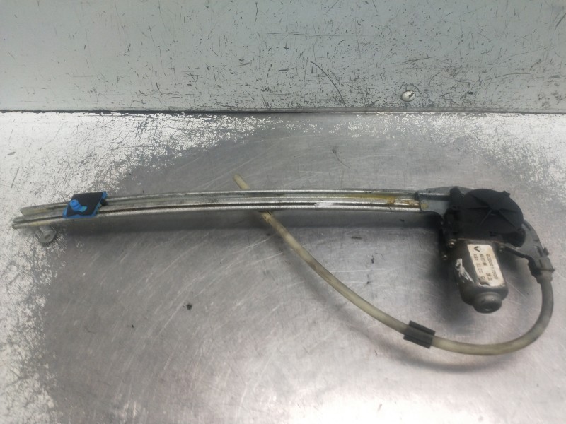 Recambio de elevalunas trasero izquierdo para renault espace iv (jk0) referencia OEM IAM 400615 8200017909 5P