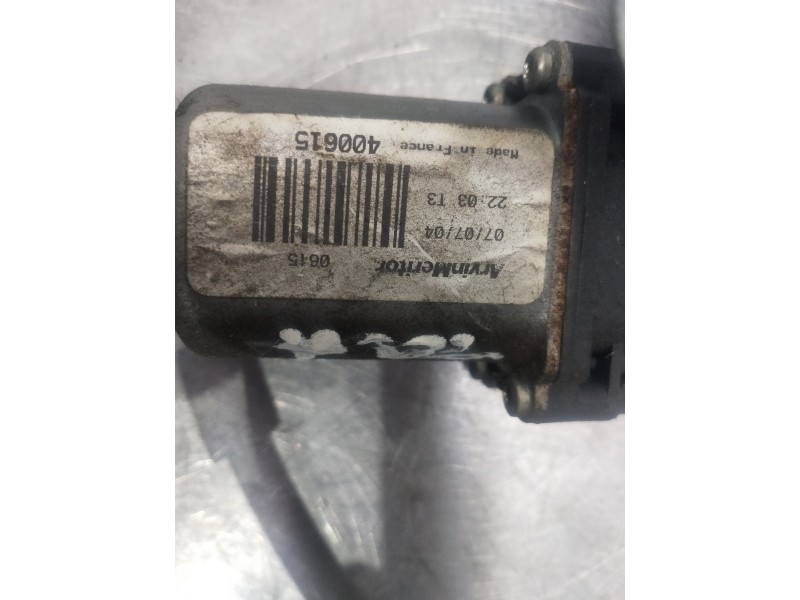 Recambio de elevalunas trasero izquierdo para renault espace iv (jk0) referencia OEM IAM 400615 8200017909 5P