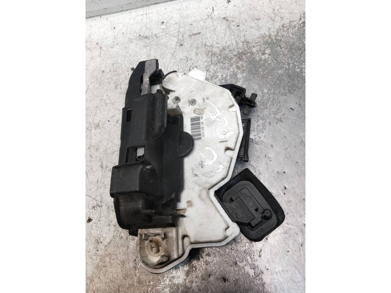 Recambio de motor cierre centralizado delantero izquierdo para seat leon (5f1) referencia OEM IAM 5K1837015E  