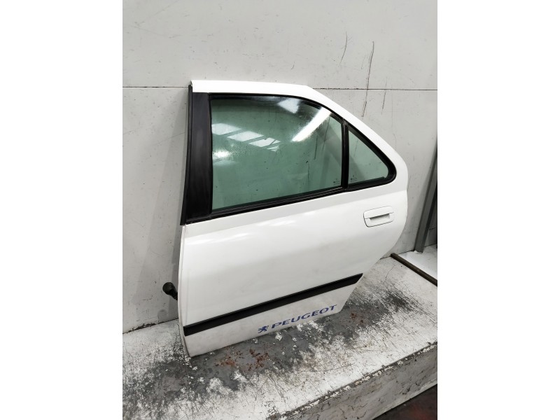 Recambio de puerta trasera izquierda para peugeot 406 berlina (s1/s2) referencia OEM IAM   4P