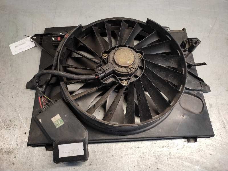 Recambio de electroventilador para jaguar s-type 3.0 v6 24v cat referencia OEM IAM 8240261  