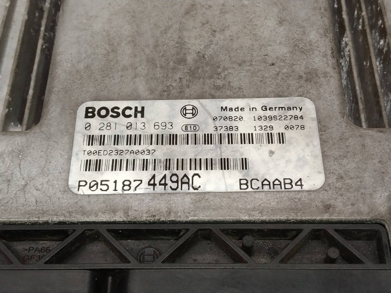 Recambio de centralita motor uce para dodge caliber s referencia OEM IAM 0281013693 P05187449AC BCAAB4