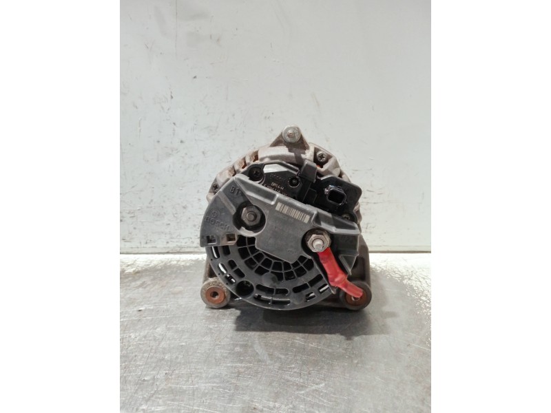 Recambio de alternador para renault clio iii referencia OEM IAM 8200660033 0124425071 