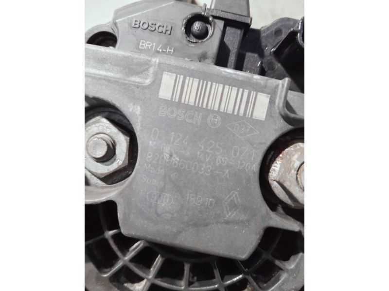 Recambio de alternador para renault clio iii referencia OEM IAM 8200660033 0124425071 