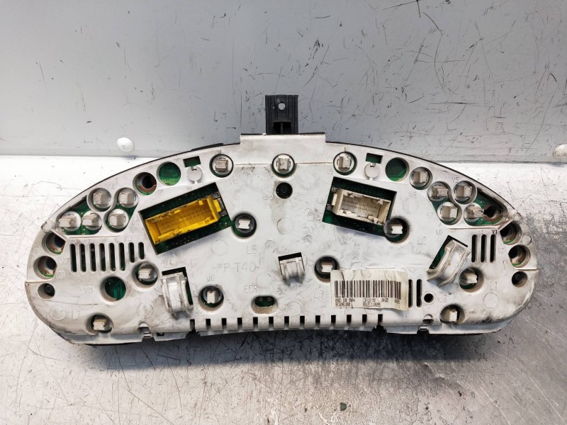 Recambio de cuadro instrumentos para peugeot 206 berlina referencia OEM IAM 9634961080  