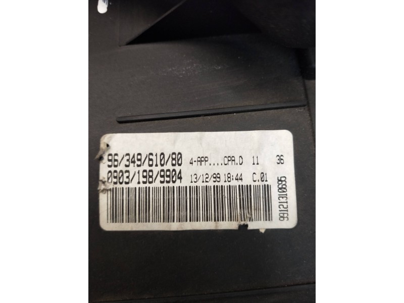 Recambio de cuadro instrumentos para peugeot 206 berlina referencia OEM IAM 9634961080  