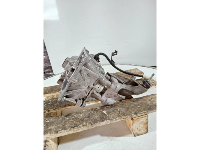 Recambio de caja cambios para dacia spring referencia OEM IAM 290K28780R RE0001 F062114 ELECTRICO