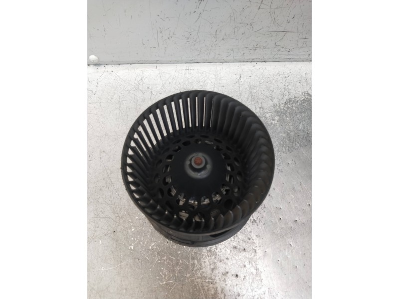 Recambio de motor calefaccion para peugeot 207 sw outdoor referencia OEM IAM NN102992G GMVA7CH 