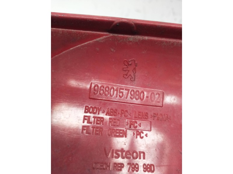 Recambio de piloto trasero derecho para peugeot 207 sw outdoor referencia OEM IAM 968015798002  