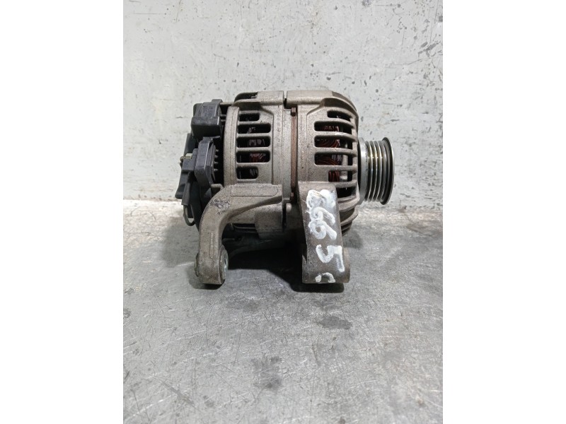Recambio de alternador para opel corsa c referencia OEM IAM 0124225018 24437119 