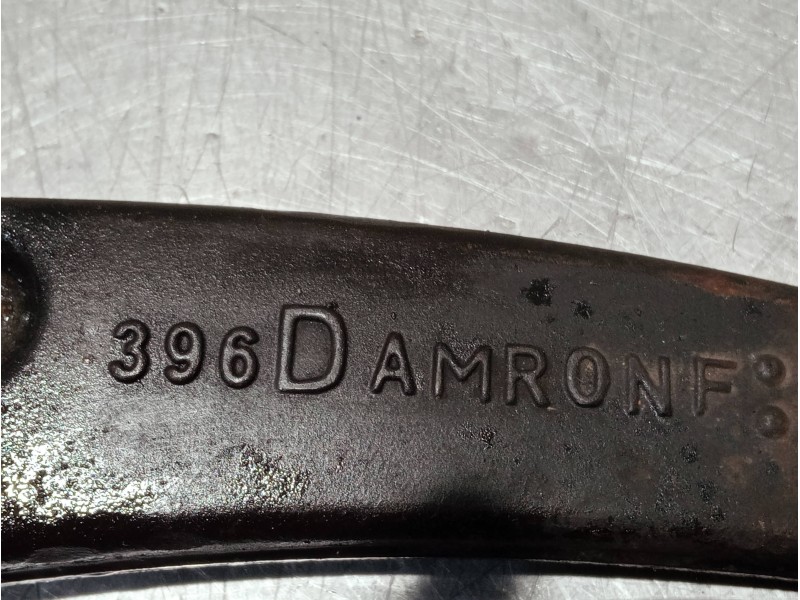 Recambio de brazo suspension inferior delantero derecho para citroen c4 berlina referencia OEM IAM 396D  
