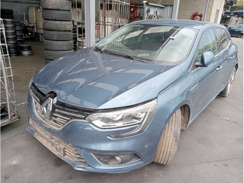 renault megane iv berlina 5p del año 2019