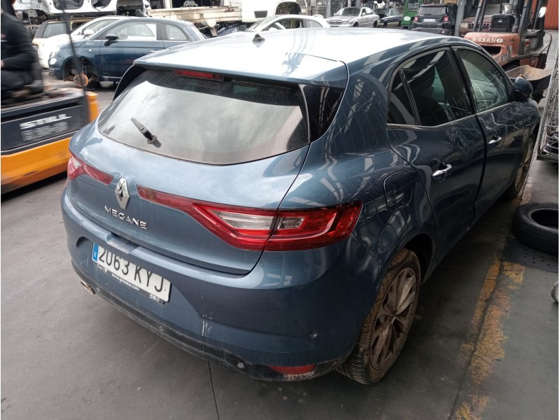 renault megane iv berlina 5p del año 2019