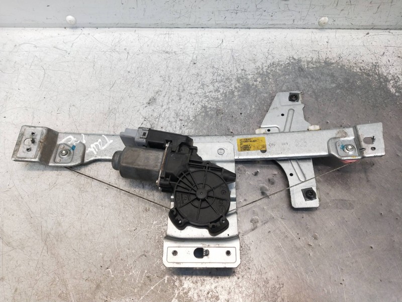 Recambio de motor elevalunas trasero izquierdo para peugeot 207 sw outdoor referencia OEM IAM 9680263180  5P RANCHERA