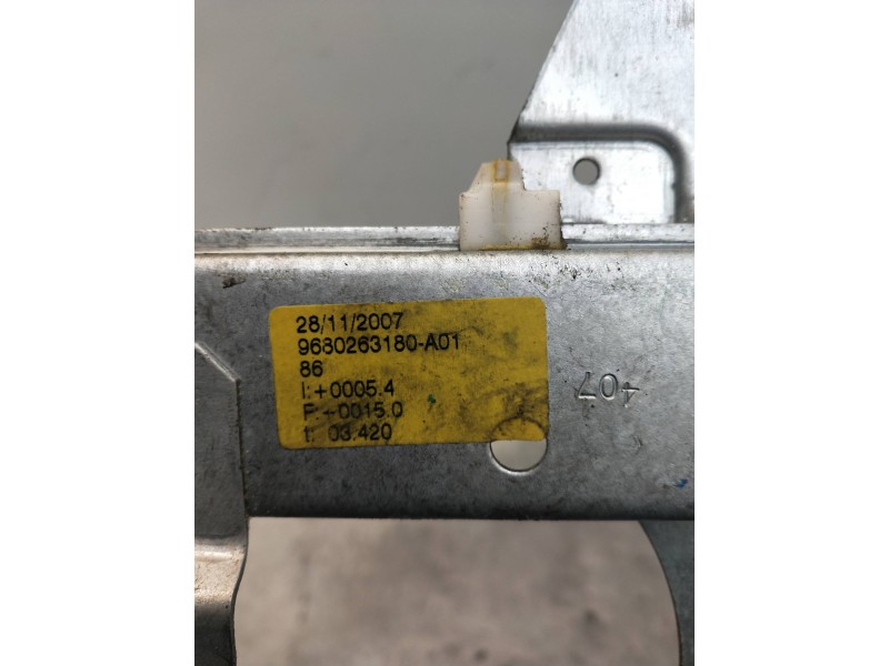 Recambio de motor elevalunas trasero izquierdo para peugeot 207 sw outdoor referencia OEM IAM 9680263180  5P RANCHERA
