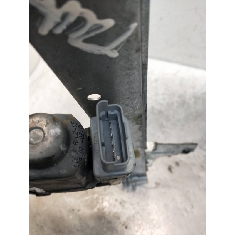 Recambio de motor elevalunas trasero izquierdo para peugeot 207 sw outdoor referencia OEM IAM 9680263180  5P RANCHERA