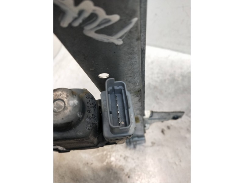 Recambio de motor elevalunas trasero izquierdo para peugeot 207 sw outdoor referencia OEM IAM 9680263180  5P RANCHERA