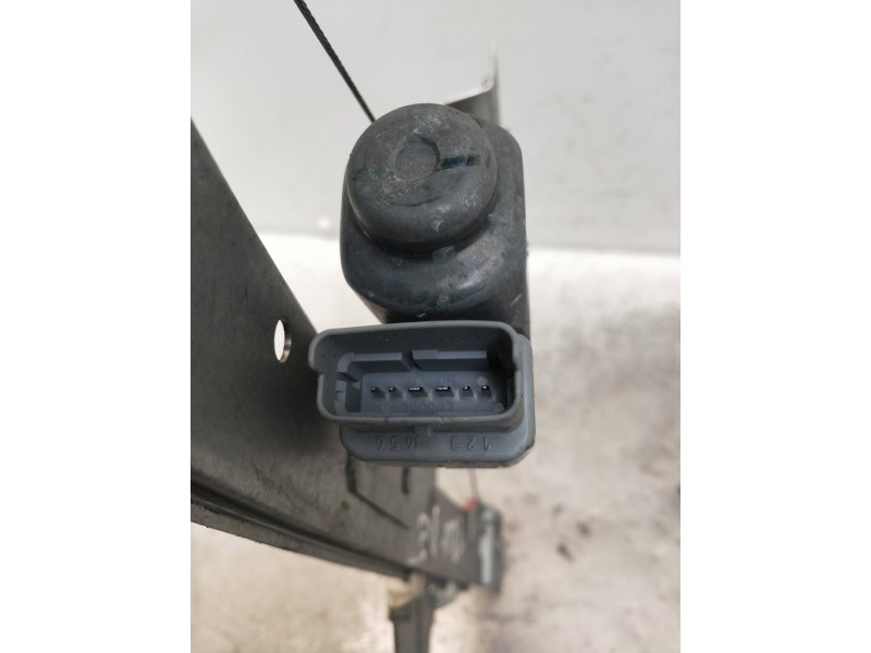 Recambio de motor elevalunas trasero derecho para peugeot 207 sw outdoor referencia OEM IAM   5P RANCHERA