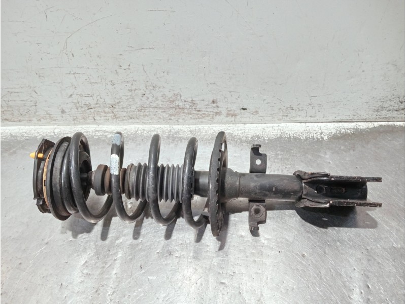 Recambio de amortiguador delantero derecho para renault espace iv (jk0) referencia OEM IAM 8200329947A  