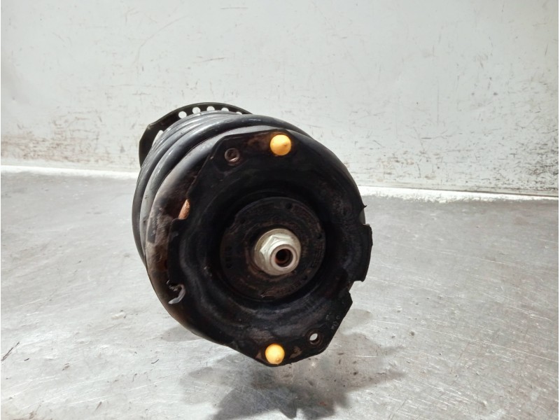 Recambio de amortiguador delantero izquierdo para renault espace iv (jk0) referencia OEM IAM 8200329947A  