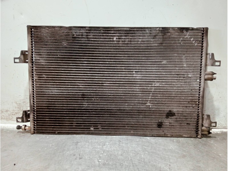 Recambio de condensador / radiador aire acondicionado para renault espace iv (jk0) referencia OEM IAM 8200332851  