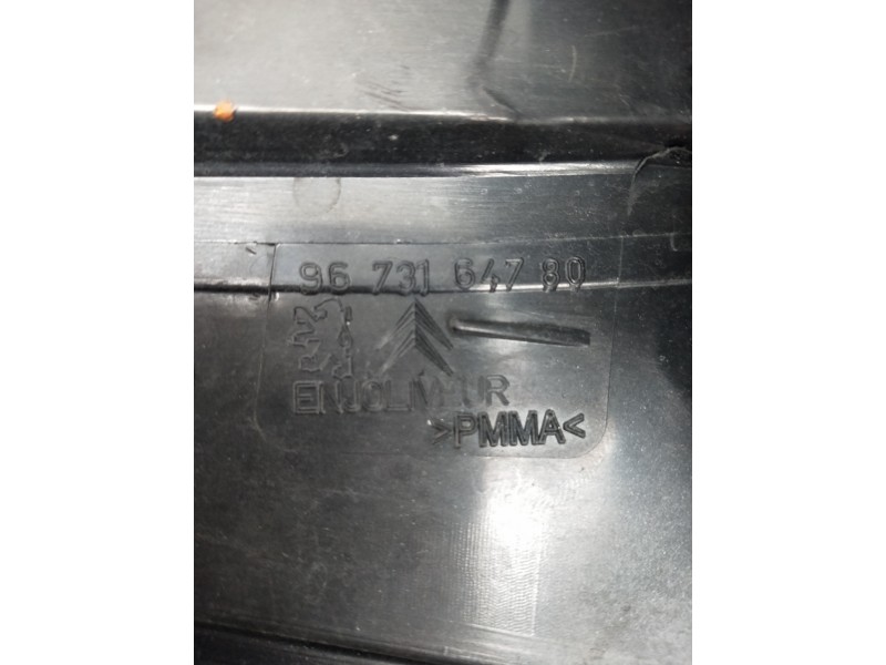 Recambio de piloto trasero derecho para citroen c4 picasso referencia OEM IAM 9673164980 0283332179 