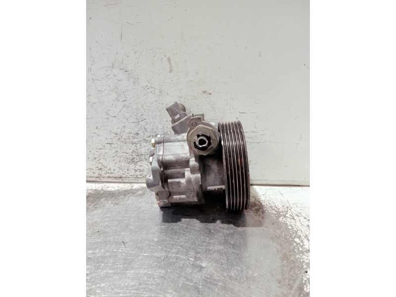 Recambio de bomba direccion para peugeot 406 berlina (s1/s2) referencia OEM IAM 9624660180  
