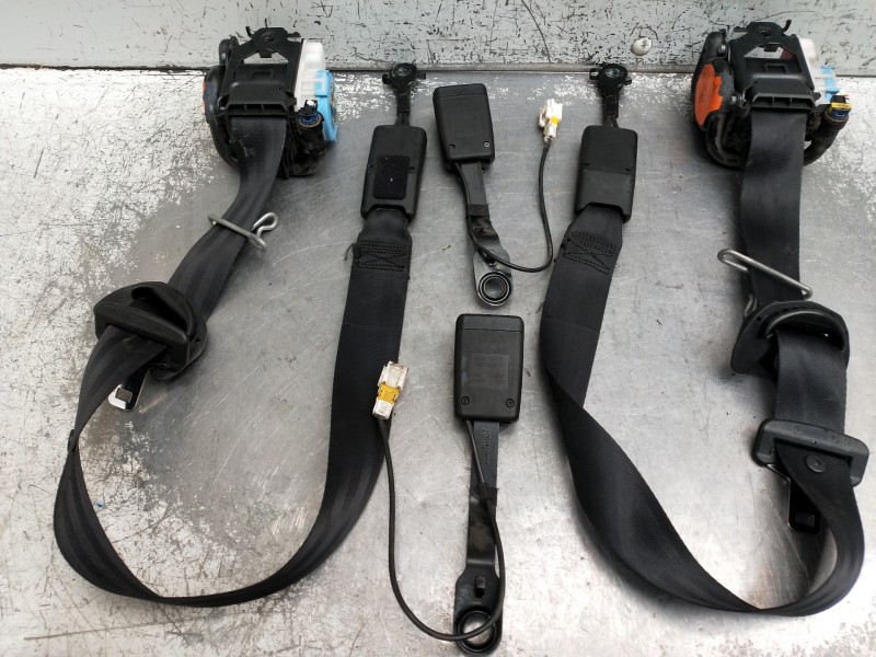 Recambio de juego cinturones delantero para citroen c4 picasso referencia OEM IAM   5P