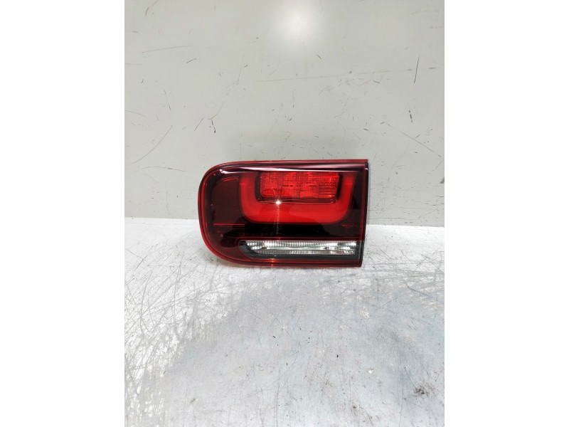 Recambio de piloto trasero derecho interior para citroen c4 cactus bluehdi 100 referencia OEM IAM 9823950280 90119846 901198467R