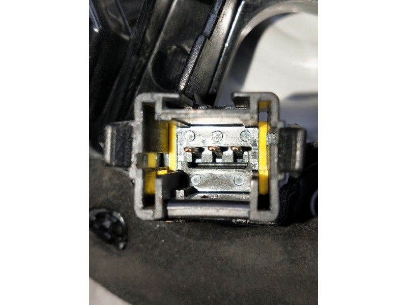 Recambio de piloto trasero derecho interior para citroen c4 cactus bluehdi 100 referencia OEM IAM 9823950280 90119846 901198467R