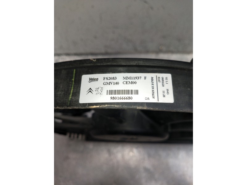 Recambio de electroventilador para citroen c4 cactus bluehdi 100 referencia OEM IAM 9801666680 FS2083 T300217