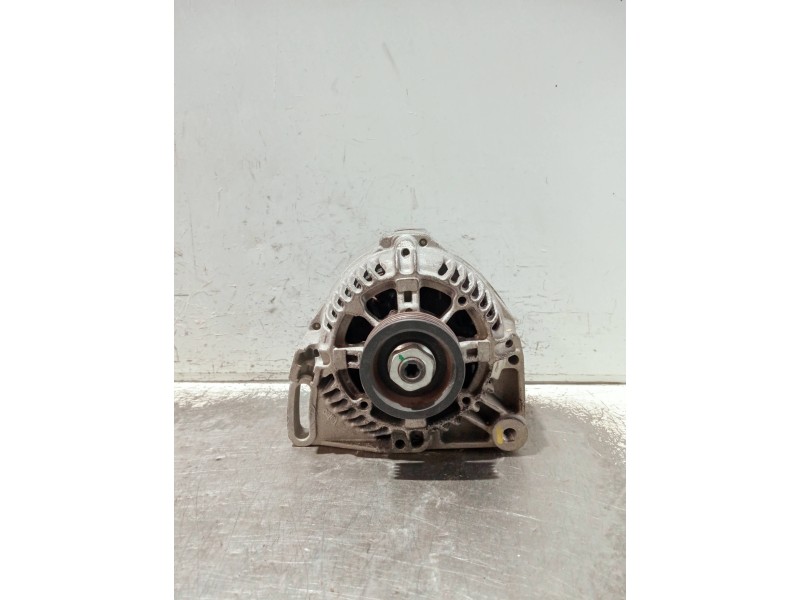 Recambio de alternador para renault clio ii fase ii (b/cb0) referencia OEM IAM 437119 A11VI98 