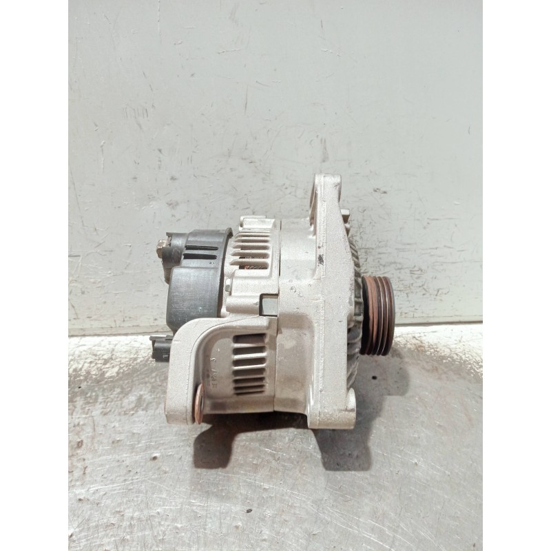 Recambio de alternador para renault clio ii fase ii (b/cb0) referencia OEM IAM 437119 A11VI98 