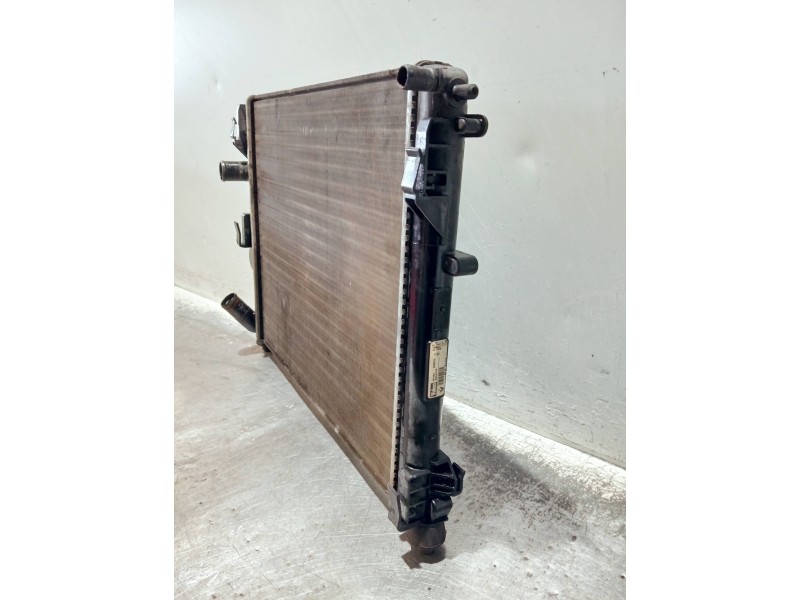 Recambio de radiador agua para renault clio ii fase ii (b/cb0) referencia OEM IAM 8200164413 868607U RM1382