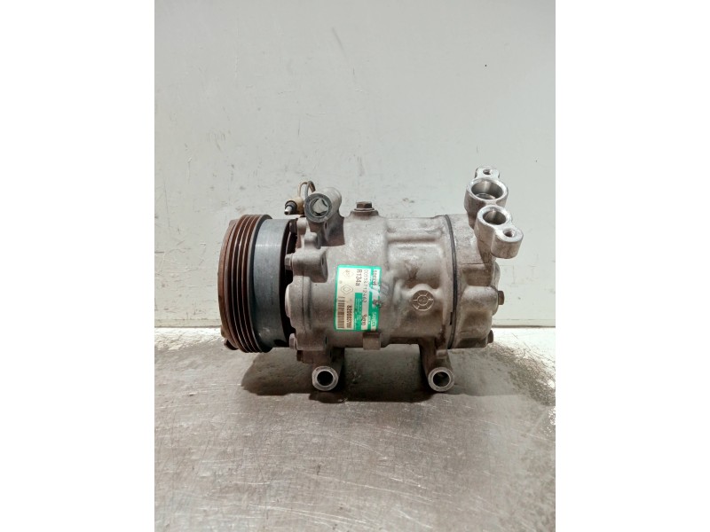 Recambio de compresor aire acondicionado para renault clio ii fase ii (b/cb0) referencia OEM IAM 8200037058 1427D 