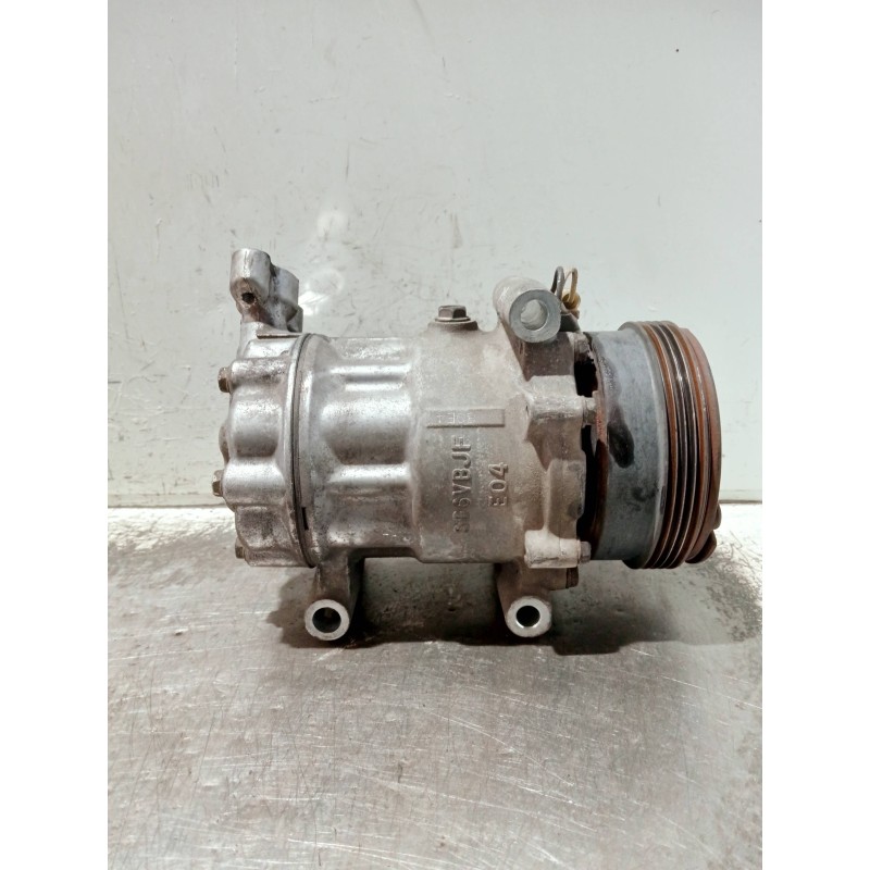 Recambio de compresor aire acondicionado para renault clio ii fase ii (b/cb0) referencia OEM IAM 8200037058 1427D 